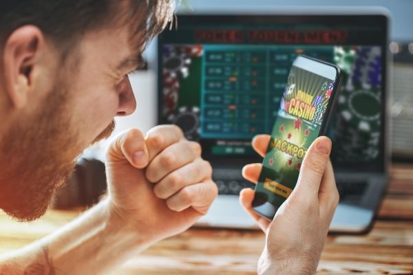 Hướng dẫn truy cập mew88 trên trình duyệt điện thoại iOS và Android
